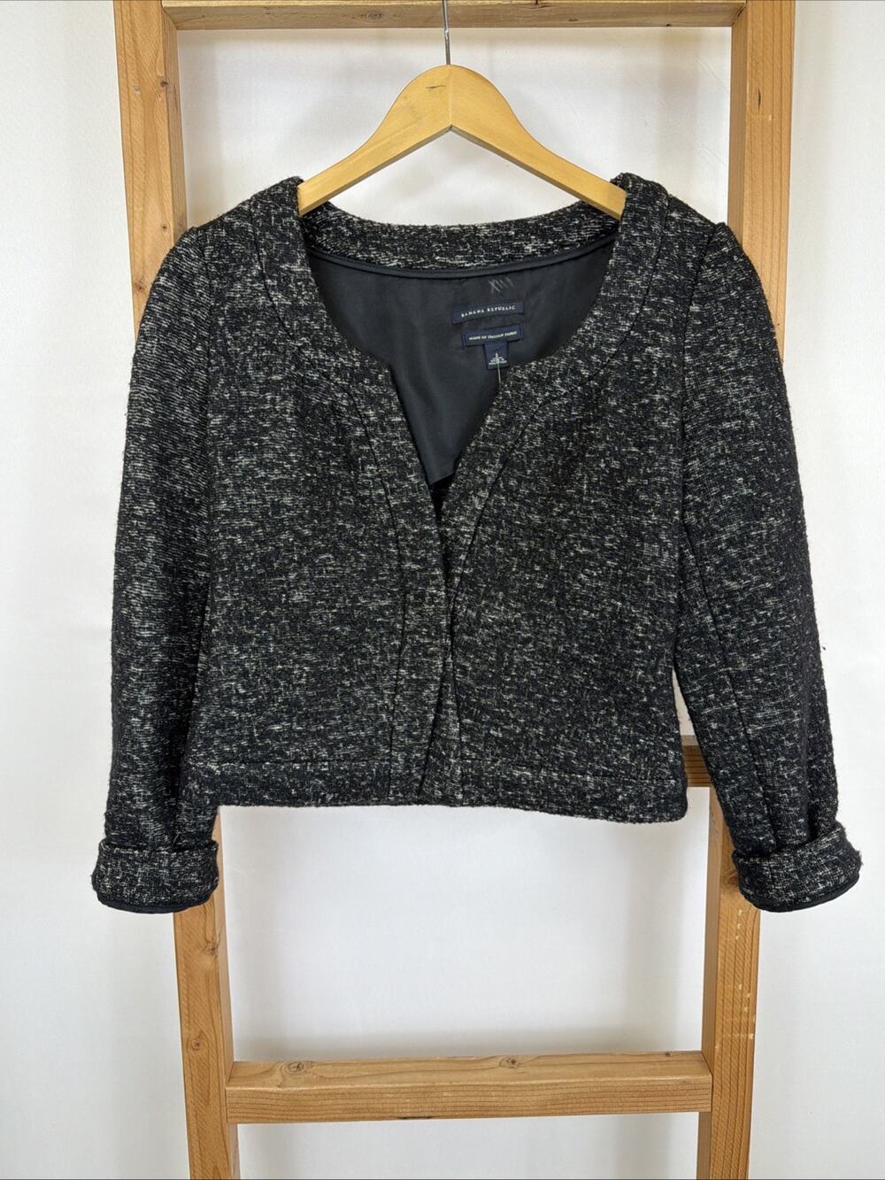 Banana Republic Black Marled Wool Long Sleeve Cropped Blazer #1587 Size XS